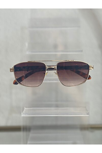 the ASEL İNCİ نظارات شمسية من إشرف تيك ذهبية اللون بتفاصيل مميزة