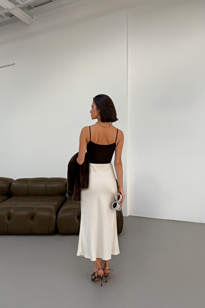 Lusin Női fehér szezonális téli midi hosszúságú prémium szatén szoknya