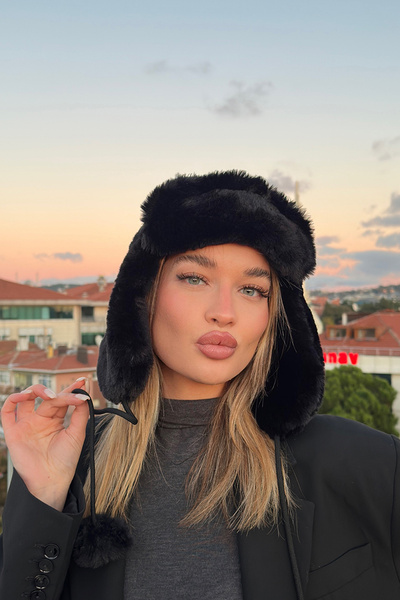 Mavelle Women's Black Pom-Pom Pilot Hat |   Faux Fur Winter Women's Hat