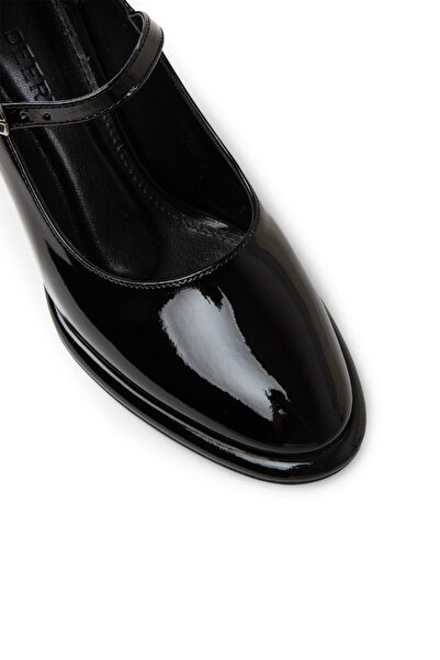 Deery Women's Patent Leather Black Heeled Casual Shoes