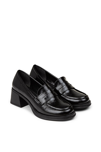 Deery Women's Patent Leather Black Casual Heeled Shoes