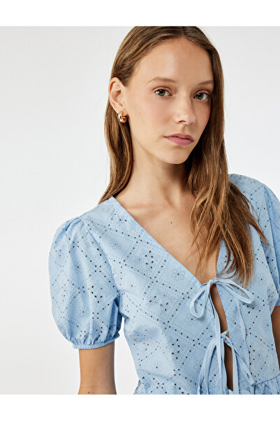 Koton Bluză Fisto cu decolteu în V, cu detaliu de legare, cu mâneci balon și ...