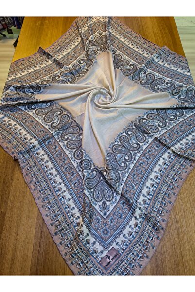 SHAWL SECRET وشاح ناعم مخيط يدويًا على الطراز القديم