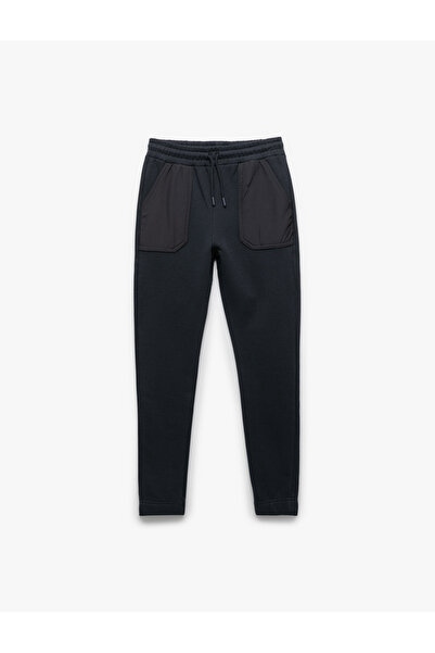 Koton Φούτερ με λεπτομέρεια τσέπης επένδυση fleece με λουράκι στη μέση