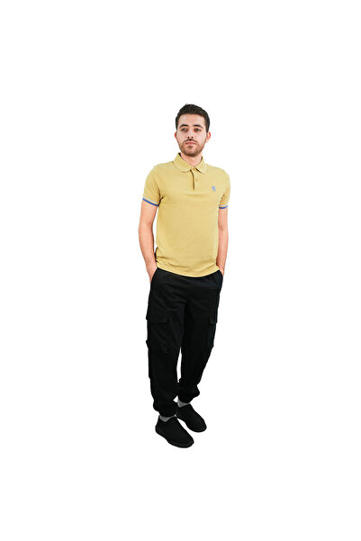 Giordano Men's Performance Polo: Classic Piqué, Tipped Collar, Embroidered Detail