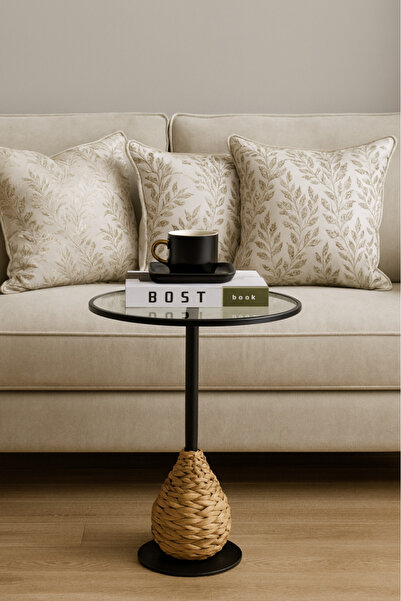 terndat Service Table with Transparent Glass Surface - Elegant and Luxurious Design
