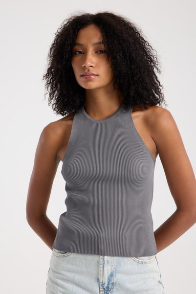 franky B Women's Ribbed Sleeveless Halter Neck Crop Knit Blouse