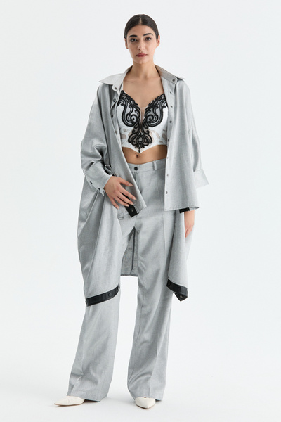 Genel Markalar Siyah Beyaz İşlemeli Topcrop