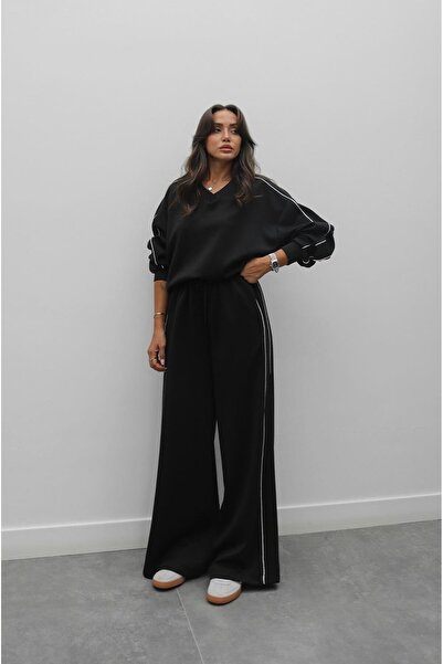 Havoş Σετ αθλητικής φόρμας Modal με λεπτομέρεια μαύρης γραμμής