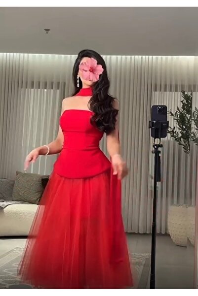 lANCERA red evening dress