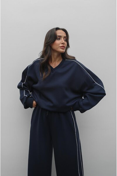 Havoş Sötétkék csíkos részletekkel ellátott modális tréningruha szett