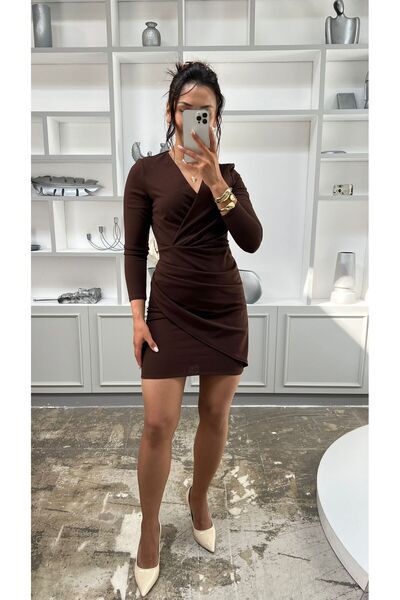 Nida Boutique διπλό πέτο Μακρυμάνικο κοντό φόρεμα με λεπτομέρεια στο κολάρο και στη μέση