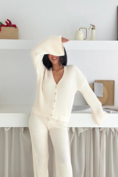 Noi Belis Oversize V-Neck Buttoned Knitwear Bottom-Top Set Aw25Au0007