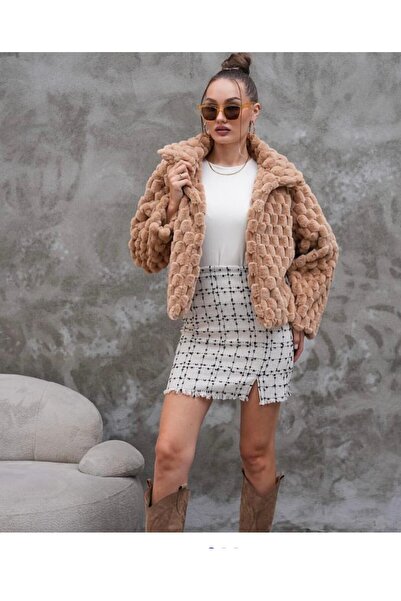 VERA LİFE سترة نسائية مبطنة من الداخل مع زخارف كروية من ماركة ميتيور