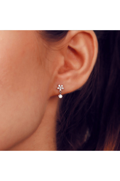 Silver berry S925 Morning Drop Flower Earrings Decorated with Simulated Diamonds