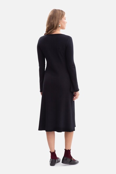 BEWEAR Striped knitted midi dress