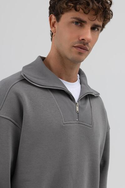 VAMOSCLO Basic Zippered Stand Collar Sweatshirt Smoked