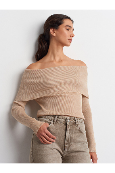 Dilvin 10808 Pulover tricotat cu sclipici cu guler Bardot-bej