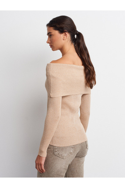 Dilvin 10808 Pulover tricotat cu sclipici cu guler Bardot-bej