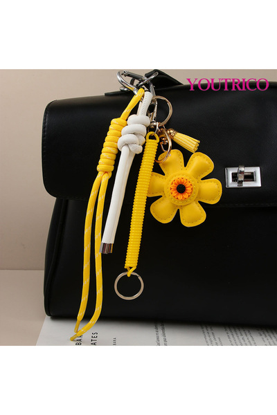 Youtrico Little Daisy Bag Pendant , Sunflower Woven Tassel Keychain,Accessories