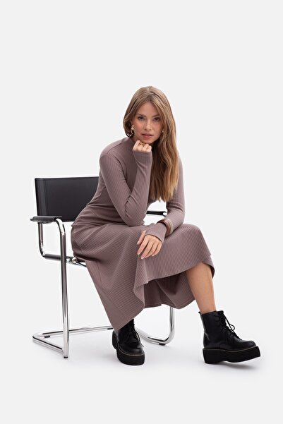 BEWEAR Rochie din tricot cu mâneci lungi și nervuri