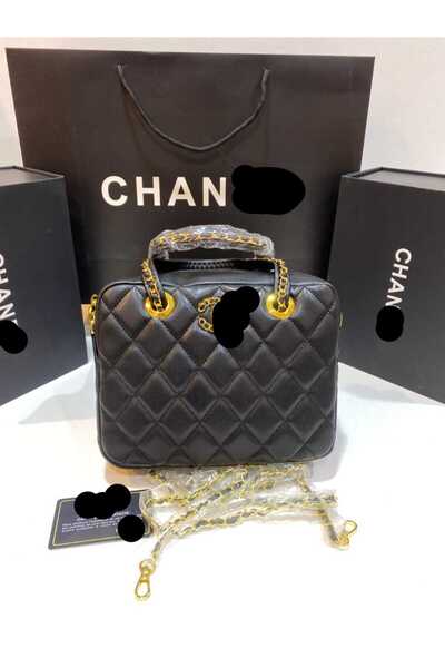 CHA Shoulder bag, an exact copy of the famous brand. It comes with a box, a bag, and a warranty card with the same brand name.