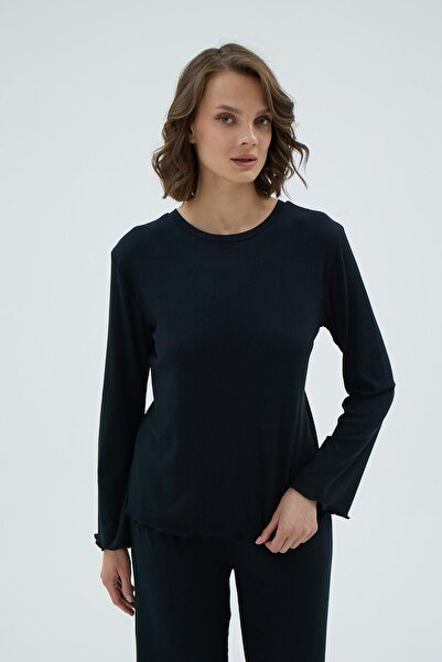 Sevim Жіночий чорний піжамний комплект з довгими рукавами та деталями на спині C5T2N271