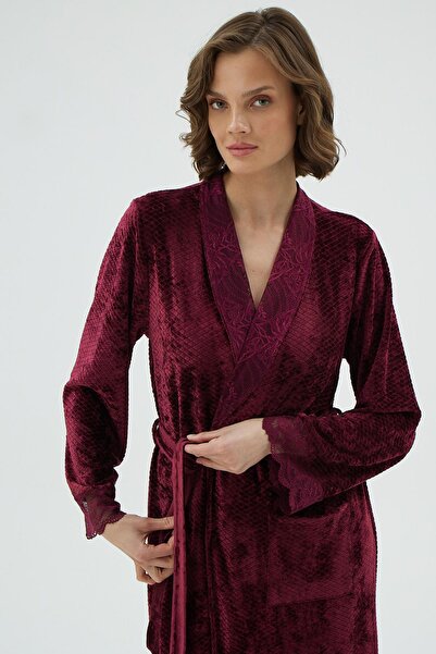 Sevim Women's Burgundy Lace Detailed Velvet Dressing Gown C5T0N171