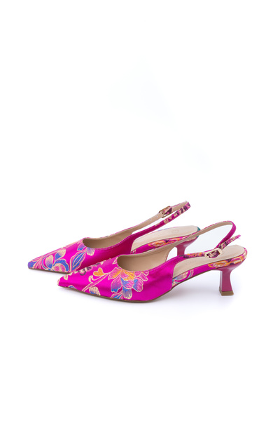 Letafia Valley Ethnic Pattern Low Heeled Shoes