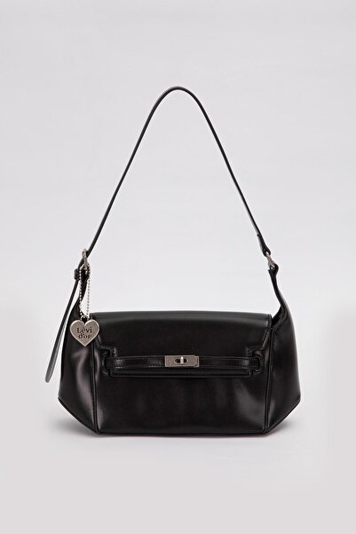 Levidor Siyah Kalp Aksesuar Detaylı Omuz Çantası