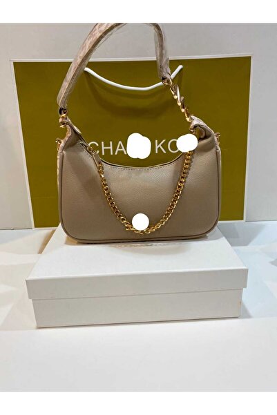 CHA Shoulder bag, an exact copy of the famous brand. It comes with a box, a bag, and a warranty card with the same brand name.