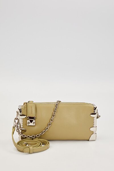 Levidor Yeşil Metal Köşeli Omuz Çantası