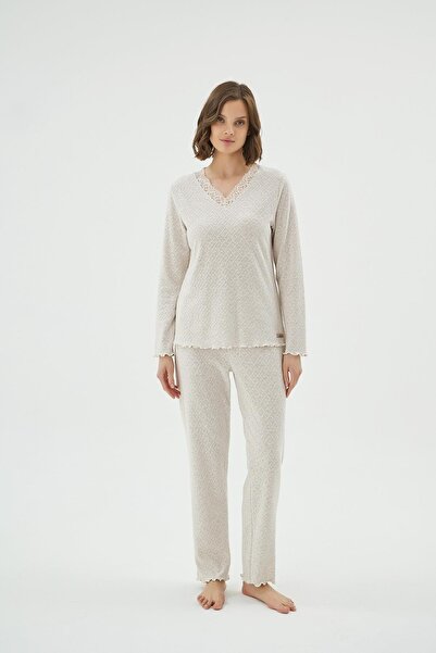 Sevim Women's Lace Detailed V-Neck Long Sleeve Cream Pajama Set C2T7N071