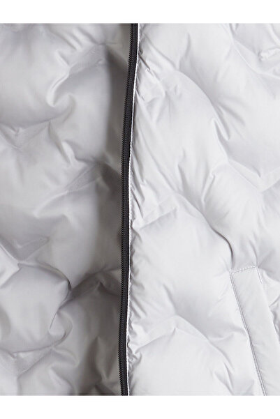 LC Waikiki New Season Hooded Boys' Puffer Vest