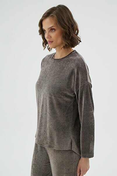 Sevim Kadın Kadife Rahat Kesim Uzun Kollu Geniş Paça Kahverengi Pijama Takımı C3T0N171