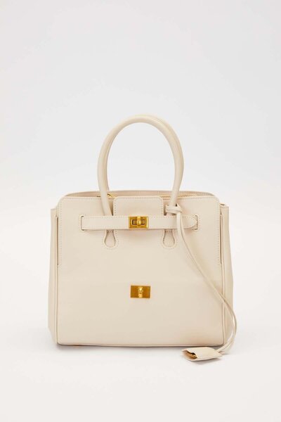 Levidor Cream Leather Handbag with Accessory Detail