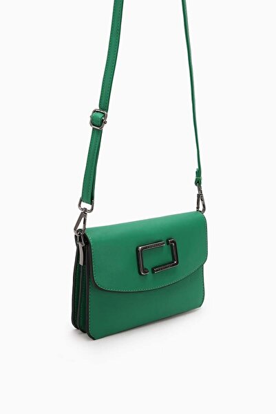 Levidor Emerald Green Metal Logo Shoulder Bag