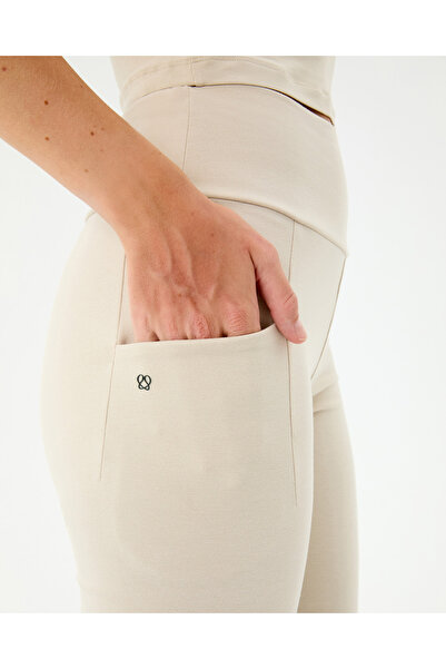 Ayma Active Cream Pocket Flare Pants