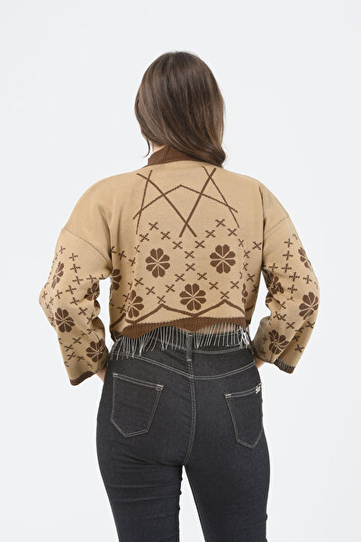 H&E LUXURY DESIGN Pulover crop tricotat cu model de lanț maro cămil pentru femei