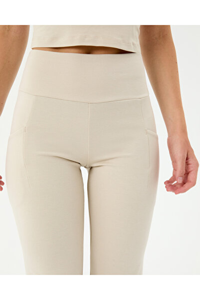 Ayma Active Cream Pocket Flare Pants
