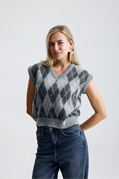 Rawanda Women's Diamond Patterned Soft Knit Sweater