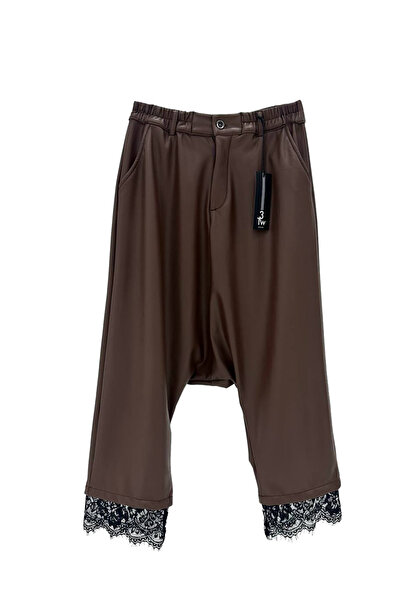 tw3 Kadın Suni Deri Paçası Dantel Detaylı Tasarım Şalvar