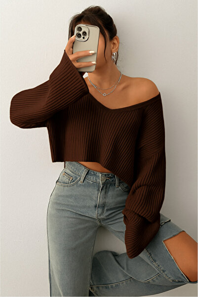 Nimas Women Oversize V Neck Knitwear Crop Pullover