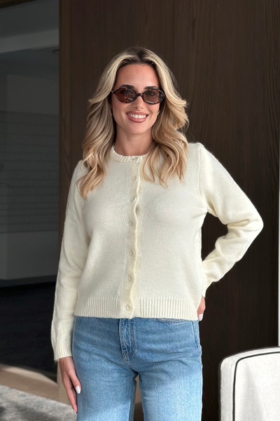 Laluvia Cream Basic Buttoned Cardigan - 4488