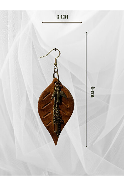 Derili Dükkan Kuş ve Anahtar Detaylı Deri Küpe – El Yapımı Vintage Bohem Tasarım