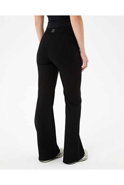 Ayma Active Black Pocket Flare Pants