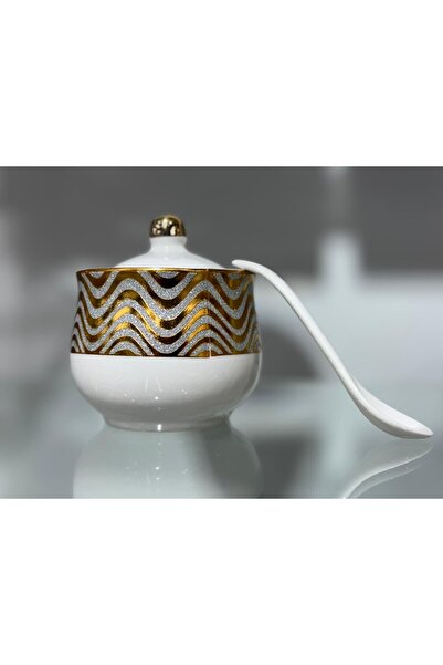 Bin Shihoun 21-piece tea and coffee serving set with a distinctive rose gold pattern