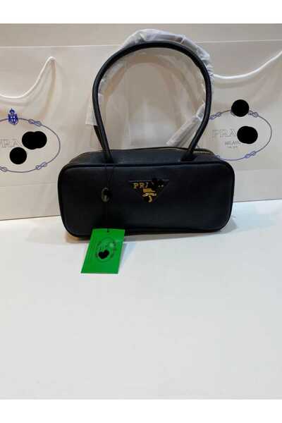 Bra Shoulder bag, an exact copy of the famous brand. It comes with a box, a bag, and a warranty card with the same brand name.