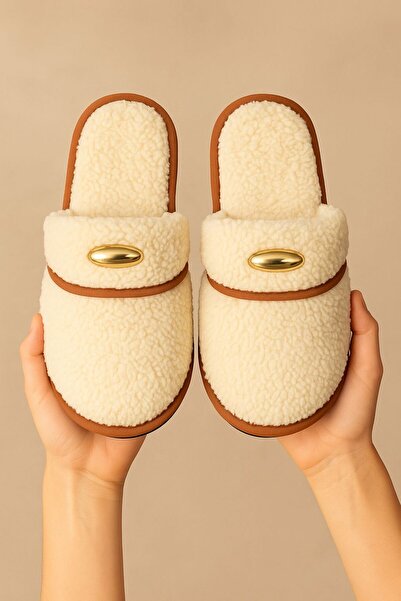 topukludünyası Παντόφλες σπιτιού με λεπτομέρεια από βελούδινα αξεσουάρ