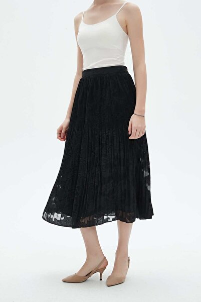 Nichii Printed Ruffled Midi Skirt